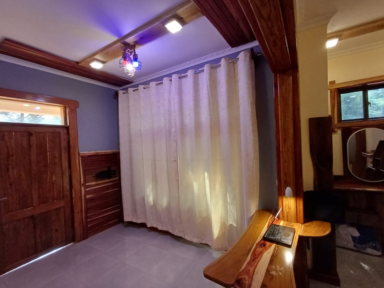 Room photo 1